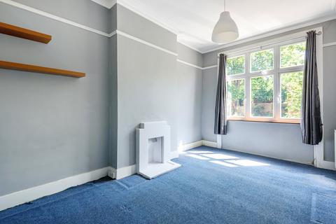 9 Cobham Road, Kingston Upon Thames, KT1 3AE