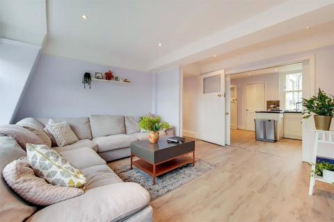 3 bedroom apartment to rent, Drury Lane, Covent Garden, WC2B