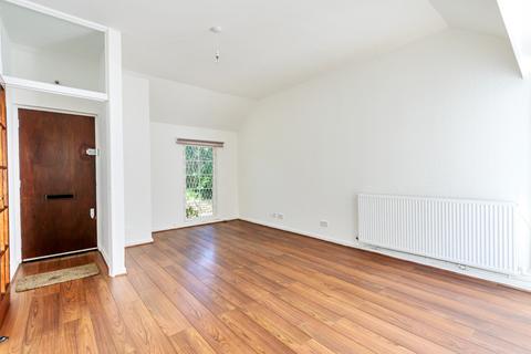 13 Setchell Way, London, SE1 5XR