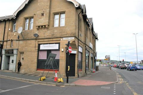 Property to rent, Southgate, Huddersfield, HD1