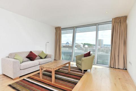 1 bedroom flat for sale - Albion Riverside Building, 8 Hester Road, London, SW11