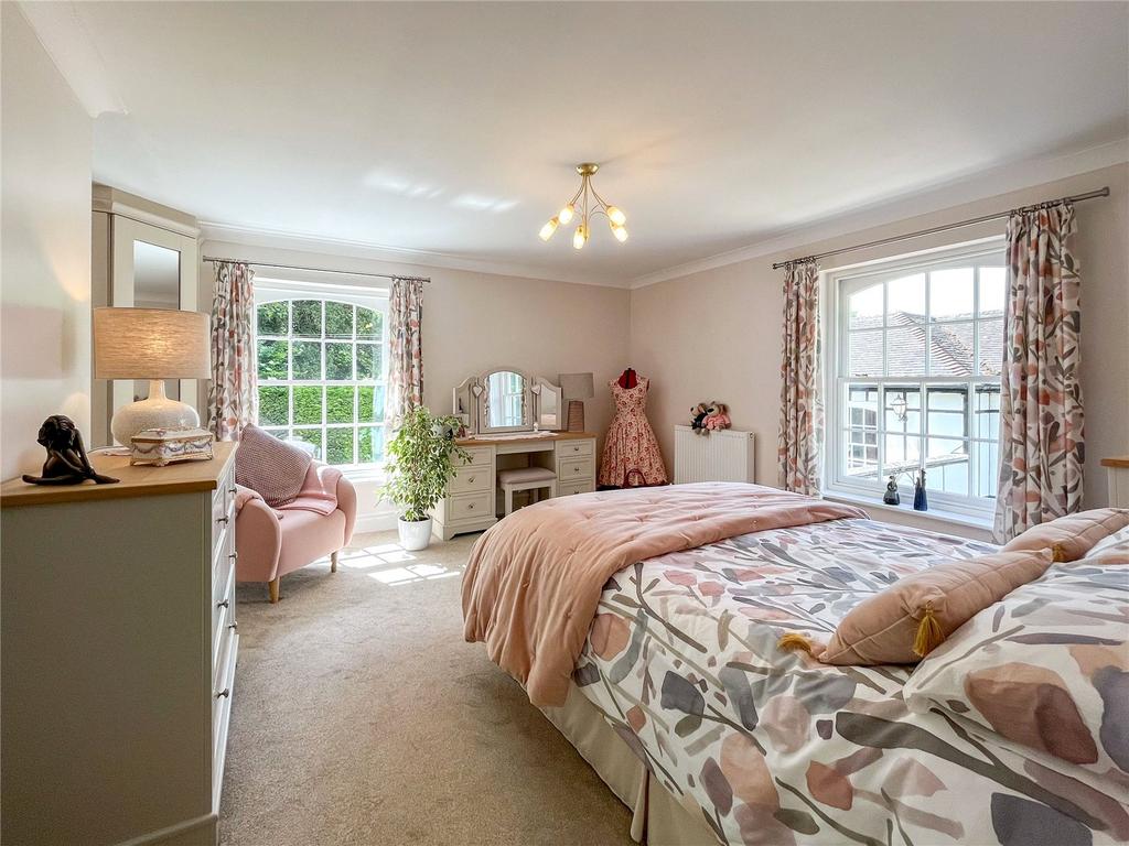 Main Bedroom