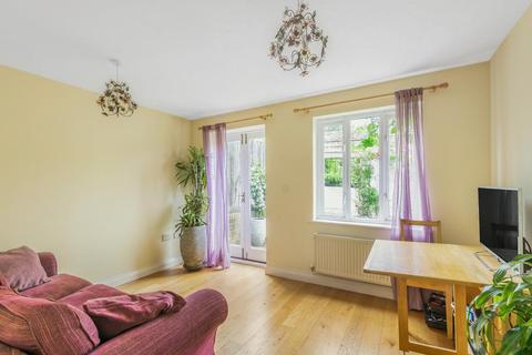2 bedroom terraced house for sale - Henry Tate Mews, Streatham