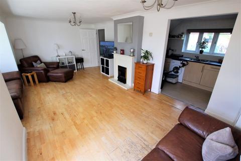 88 Manor Road, Dagenham, RM10 8BB