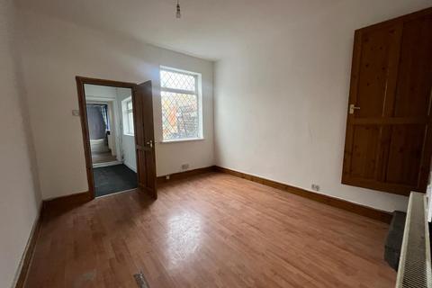 2 bedroom terraced house to rent, Salisbury Road,  Smethwick, B66