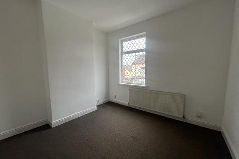 2 bedroom terraced house to rent, Salisbury Road,  Smethwick, B66