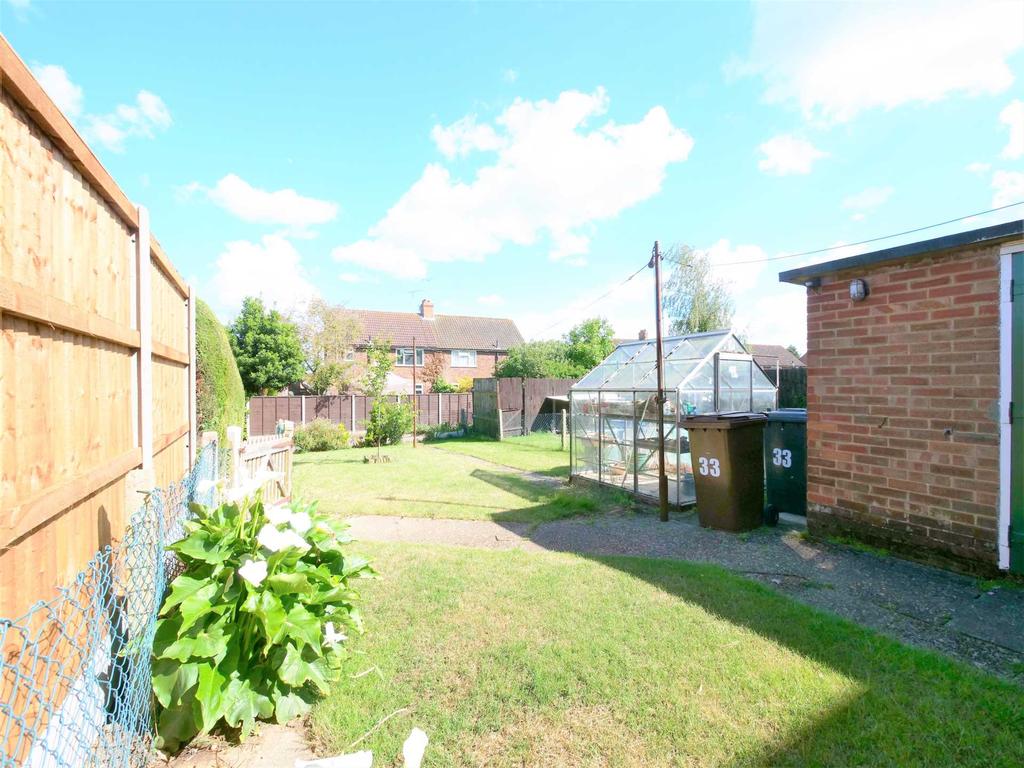 Maidenhall Green Ipswich IP2 8PH 3 bed terraced house £205,000
