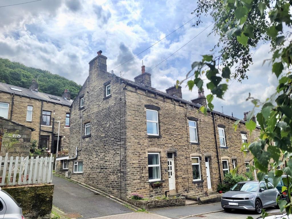 Oxford Terrace, Mytholmroyd, HX7 5JQ 3 bed end of terrace house - £199,950