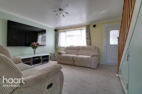 12 Yevele Close, Queenborough, ME11 5BZ
