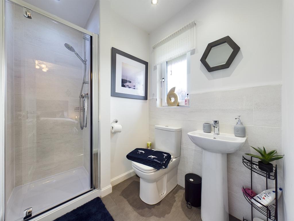 En-suite 2