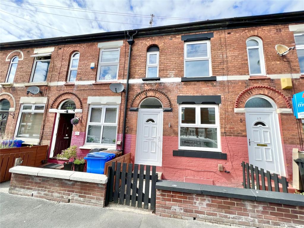 Herbert Street, Edgeley, Stockport, SK3 2 bed terraced house £195,000