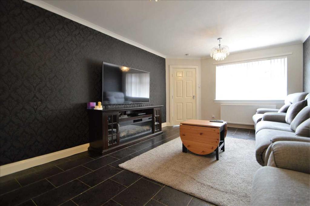 Street, Glasgow 3 bed semidetached house £159,995