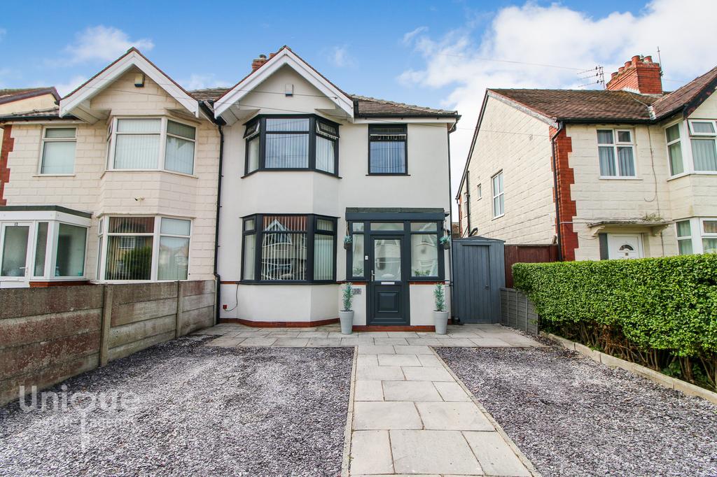 Birch Avenue, ThorntonCleveleys, FY5 3 bed semidetached house £234,950