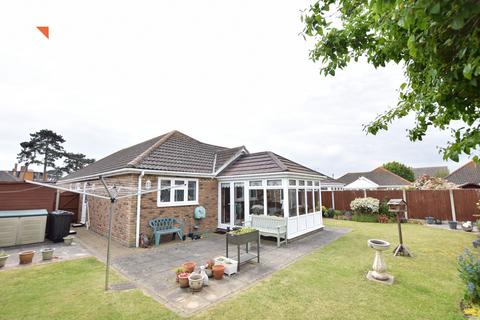 5 Abbigail Gardens, Clacton-on-sea, CO15 6QS