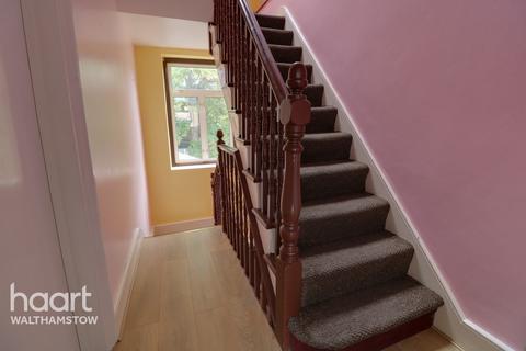 17 Verulam Avenue, London, E17 8ES
