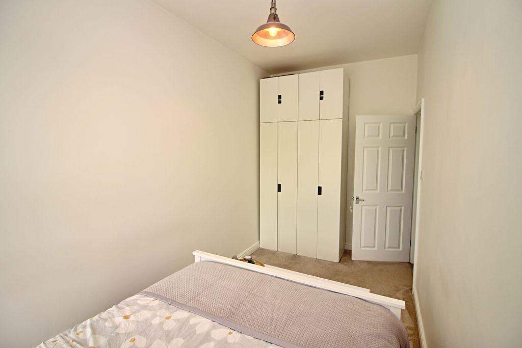 Bedroom 1 (Double)