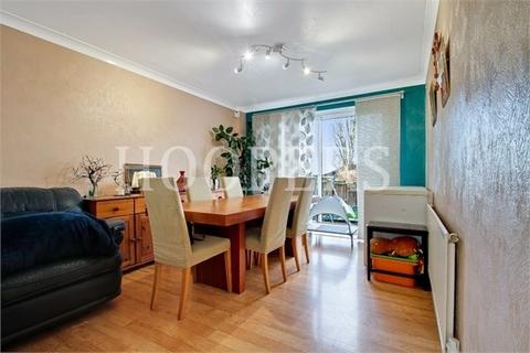 4 bedroom terraced house for sale, Chipstead Gardens, London, NW2