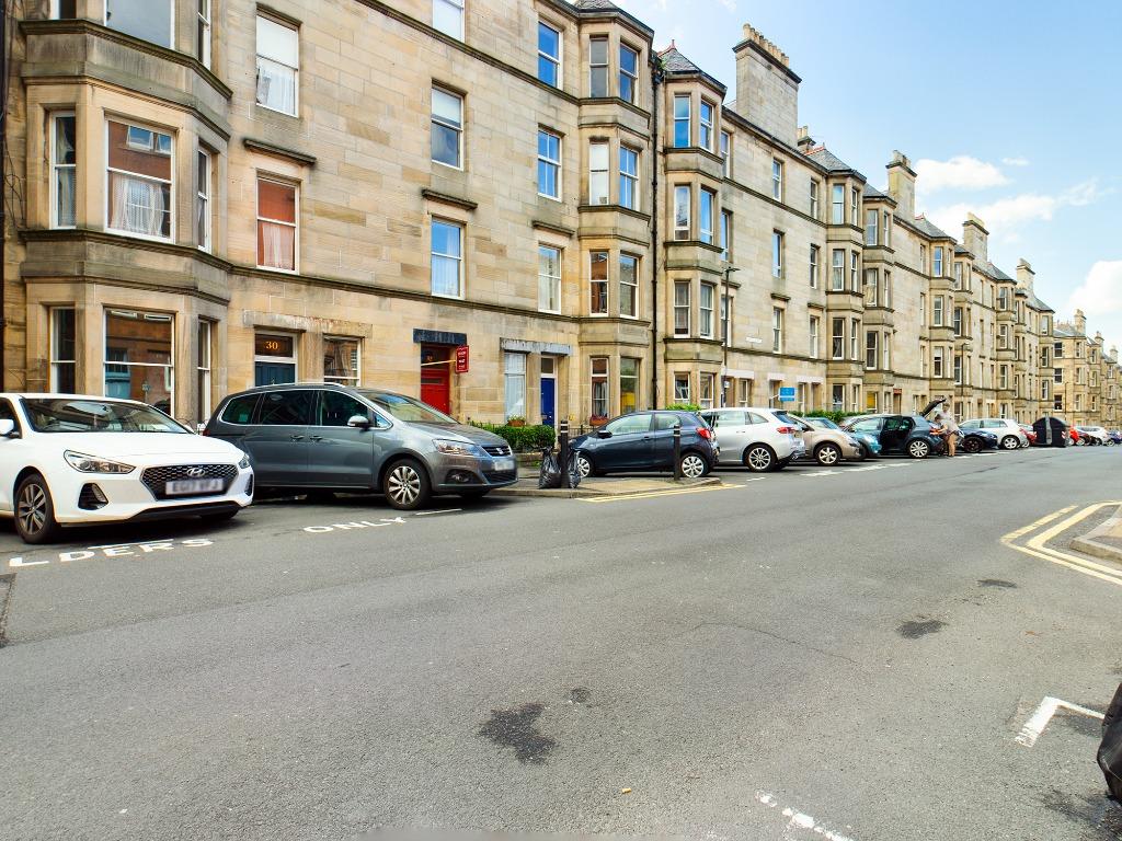 Montpelier Park, Edinburgh, EH10 2 bed flat £1,325 pcm (£306 pw)