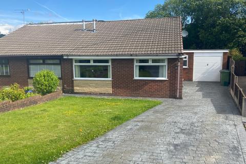 2 bedroom semi-detached bungalow for sale - Arley Drive, Shaw