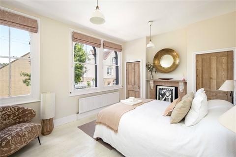 34 Arbery Road, London, E3 5DD