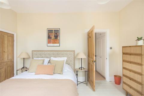 34 Arbery Road, London, E3 5DD