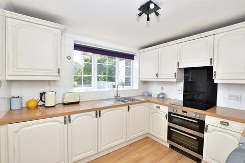 25 Bramber Close, Seaford, BN25 1QB