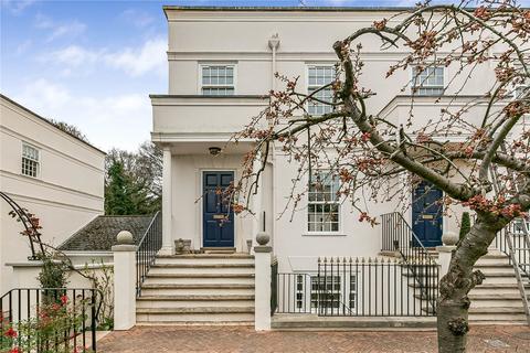 4 bedroom end of terrace house for sale, Seaton Close, London, SW15