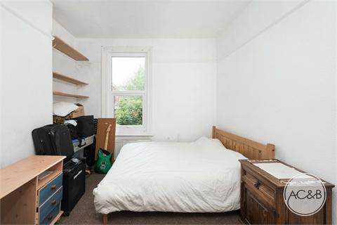 1 bedroom flat for sale, Woolstone Road, Forest Hill SE23