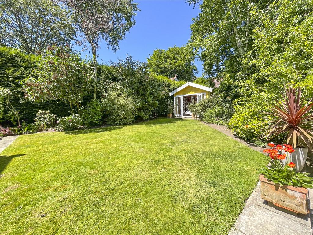 Roslin Gardens, Bournemouth, BH3 5 bed detached house for sale £1,200,000