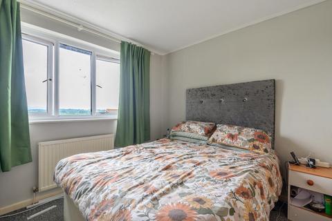 34 Oaker View, Leominster, HR6 8SG