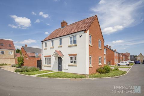 3 bedroom detached house for sale, Weaver Crescent, Hethersett