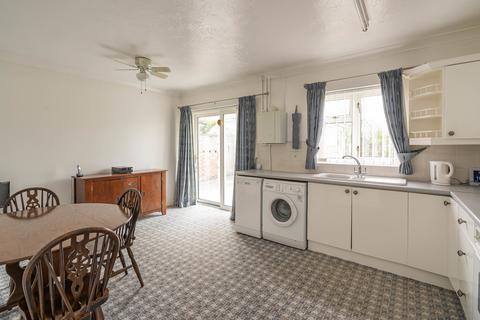 81 Hanney Road, Steventon, Abingdon, OX13 6AN