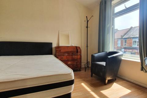 2 bedroom flat to rent - Waldeck Road, Luton LU1