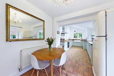75 Brook Lane, Chester, CH2 2EE