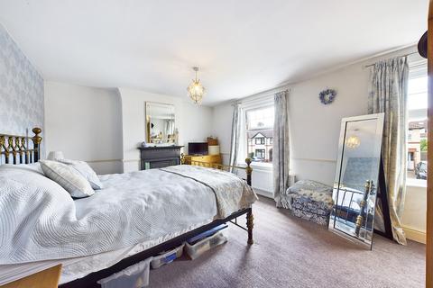 75 Brook Lane, Chester, CH2 2EE