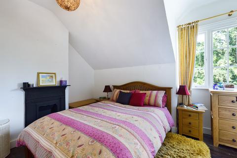15 Colne Mount, Uttoxeter, ST14 7QR