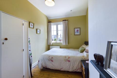 15 Colne Mount, Uttoxeter, ST14 7QR