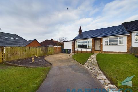 5 bedroom semi-detached bungalow to rent, Orchard Close, Great Ayton