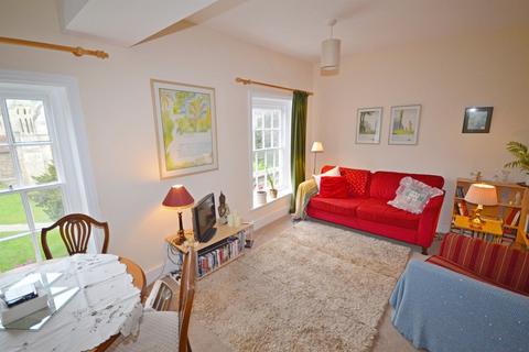 2 bedroom flat to rent, Cathedral Green, South Street, Chichester, PO19
