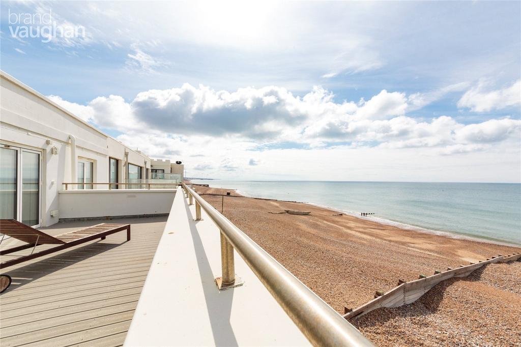 Western Esplanade, Brighton, East Sussex, BN41 4 bed house £8,500 pcm