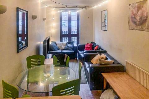 6 bedroom house to rent, Victoria Road, Fallowfield, Manchester, Greater Manchester, M14
