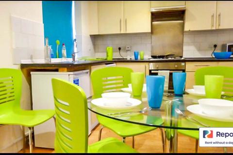 6 bedroom house to rent, Victoria Road, Fallowfield, Manchester, Greater Manchester, M14