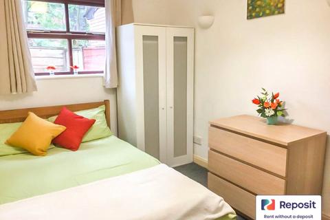6 bedroom house to rent, Victoria Road, Fallowfield, Manchester, Greater Manchester, M14