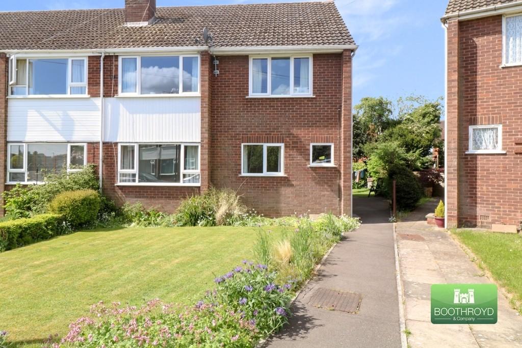 Woodcote Avenue, Kenilworth 2 bed ground floor £199,950