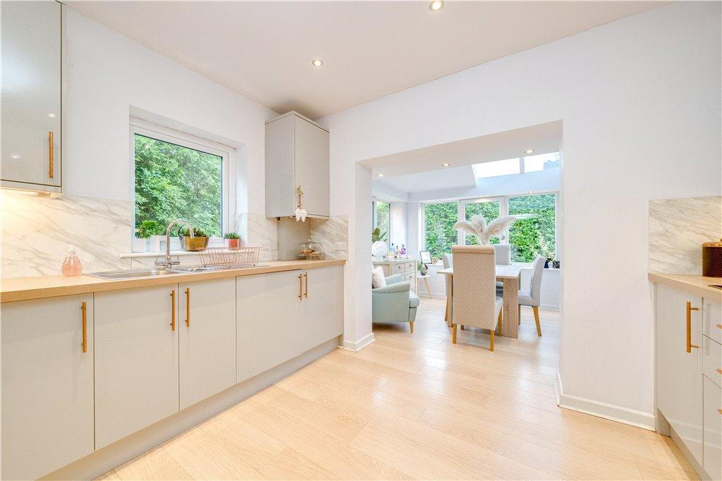 Greenfields Avenue, Harrogate, North... 3 bed semidetached house £