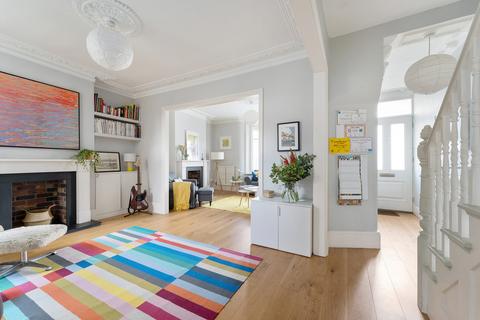 11 Forest Road, London, E7 0DN