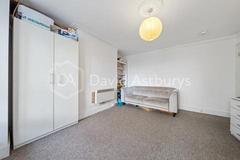 undefined, Thane Villas, Finsbury Park, London