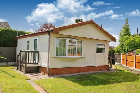 2 bedroom mobile home for sale - Brewood Road, Coven