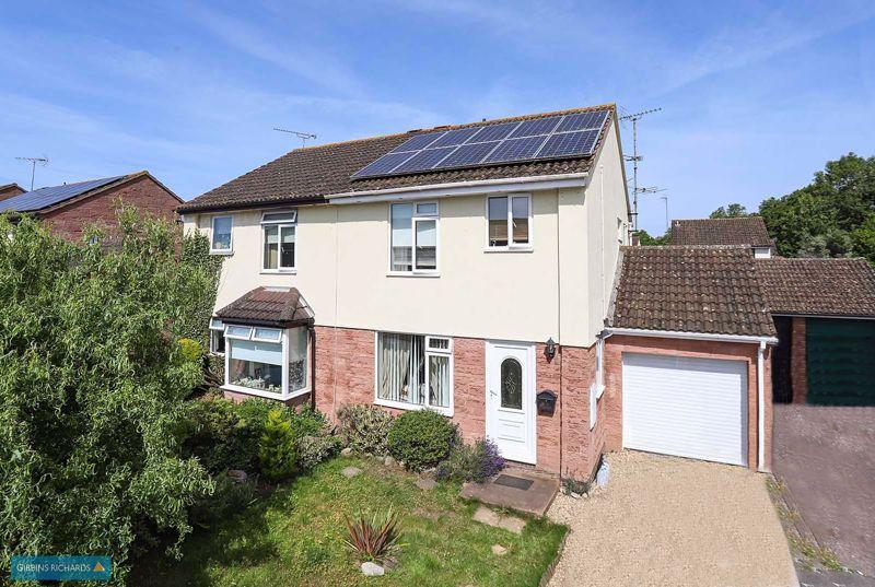LYDEARD 3 bed semidetached house £260,000