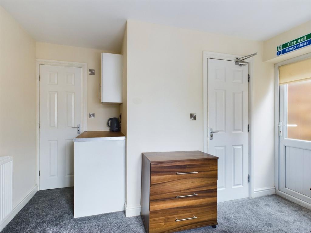 Kitchenette